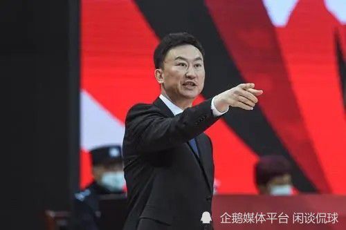 被继夫调教的小说h含苞待放